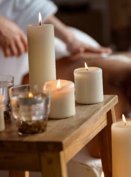 Soulspa_chinesische_Massage_Nägel_Salzburg_Kerzen